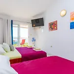 Apartment Boro