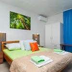 Apartment Boro Duće