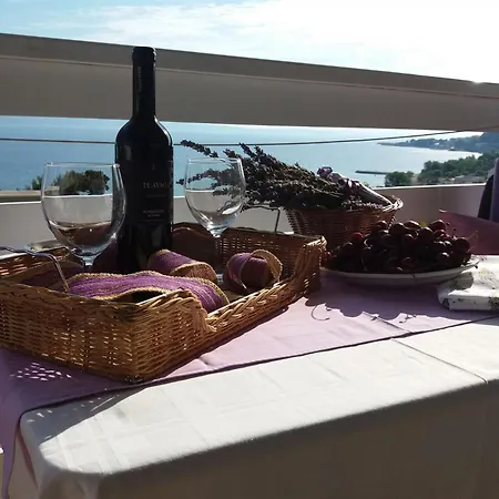 Boro - Sea View Apartment