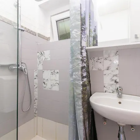 Boro Apartamento *